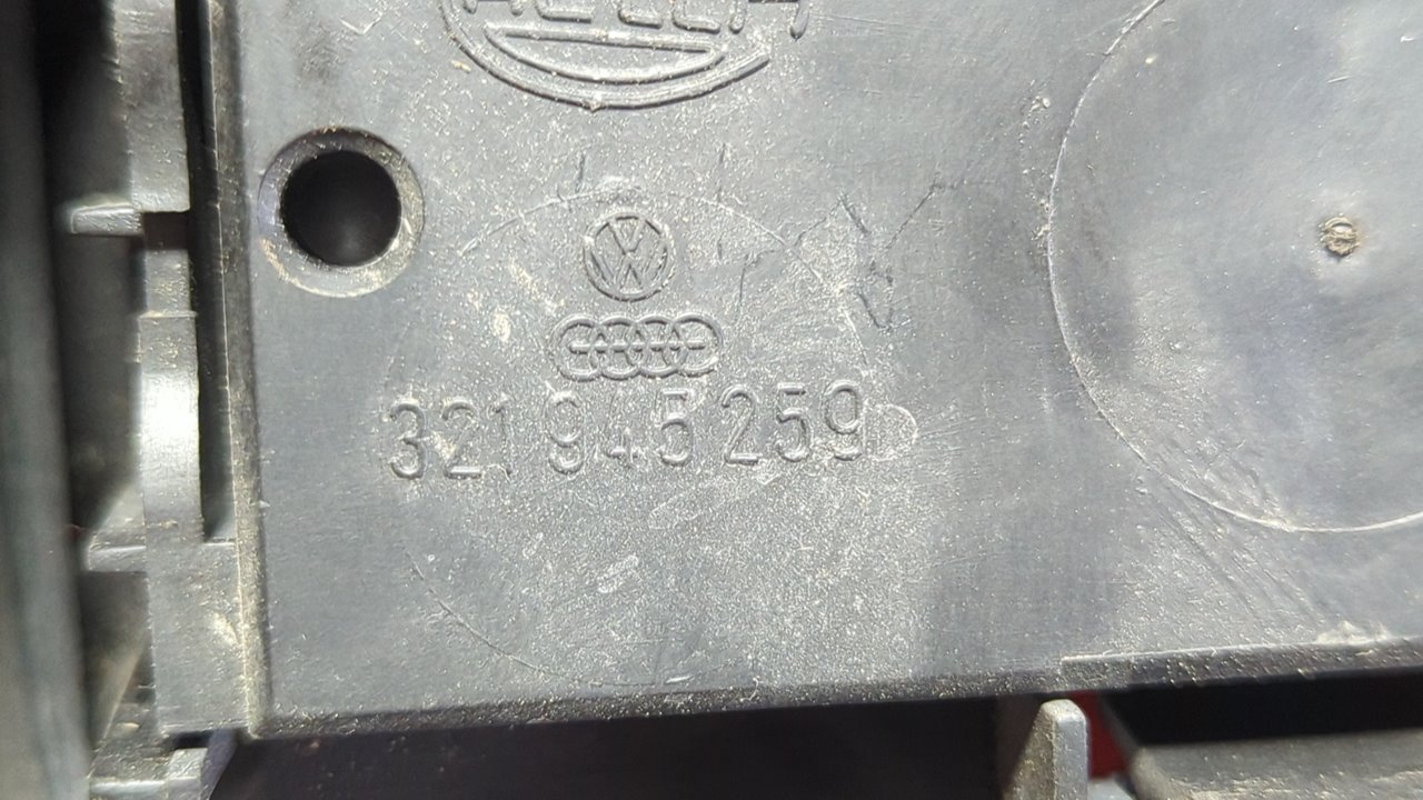 PILOTO PORTON IZQUIERDO VOLKSWAGEN CORRADO (509) - vista 4