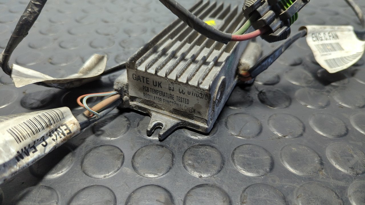 CAJA RELES VENTILADORES LAND ROVER FREELANDER (LN) - vista 7