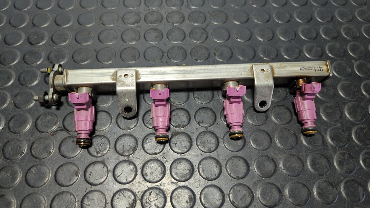 RAMPA INYECTORA HYUNDAI I30 (GD)