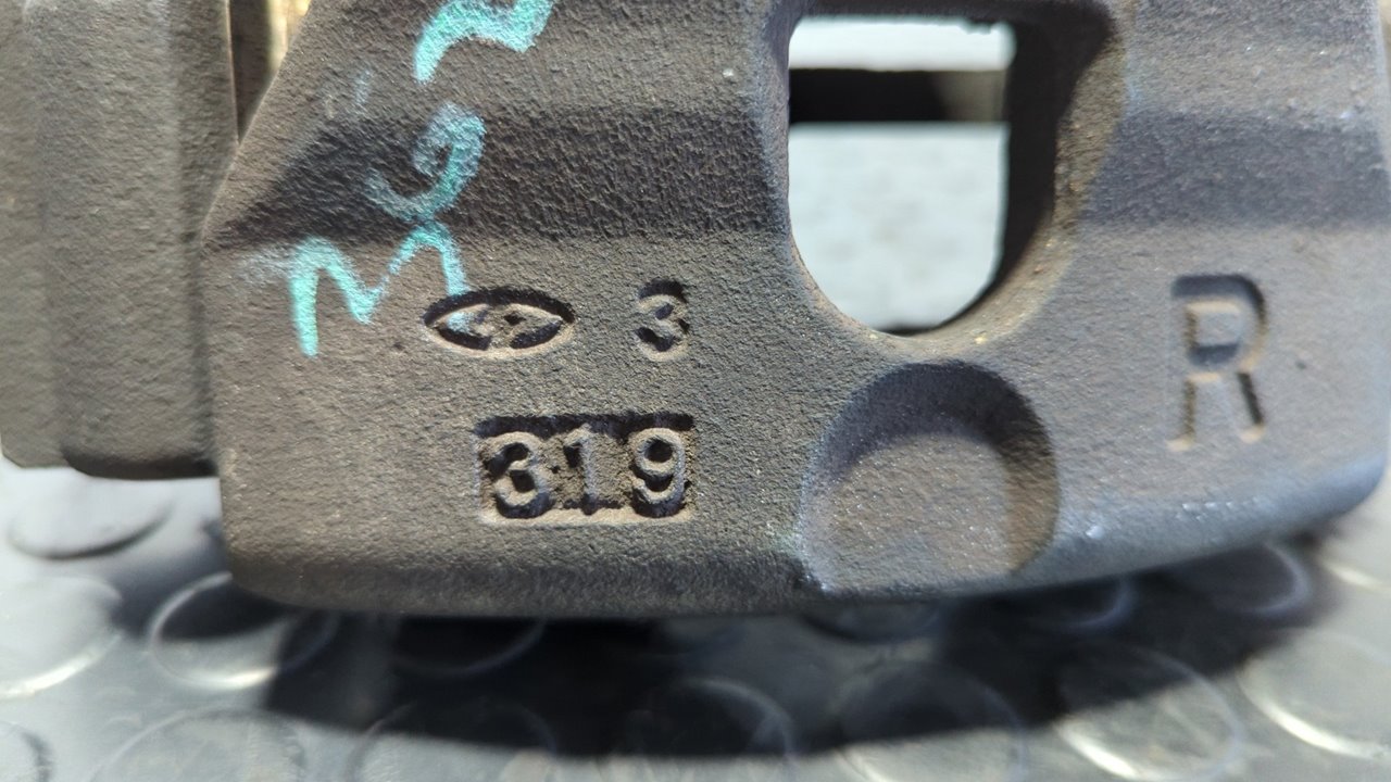 PINZA DE FRENO DELANTERA DERECHA MAZDA 6 BERLINA (GG) - vista 2