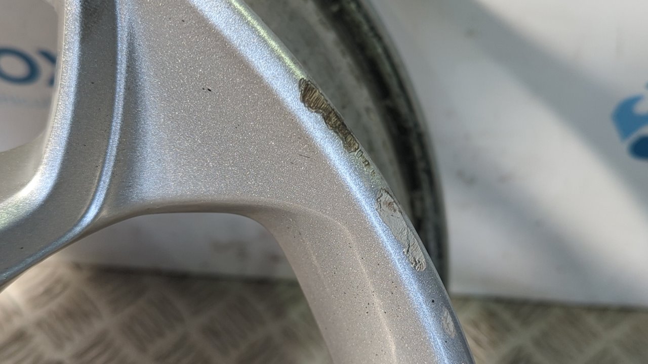 JUEGO LLANTAS FORD KUGA (CBS) - vista 5