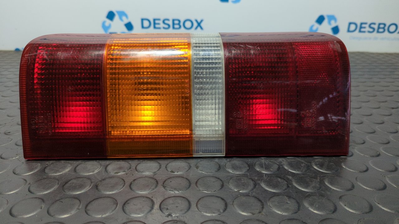 PILOTO TRASERO DERECHO FORD FIESTA BERL./COURIER