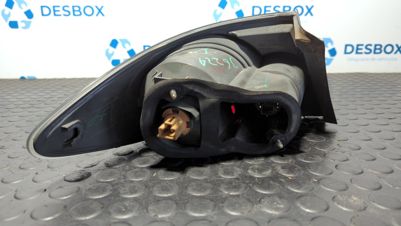 PILOTO TRASERO DERECHO MAZDA 6 BERLINA (GG) - vista 2