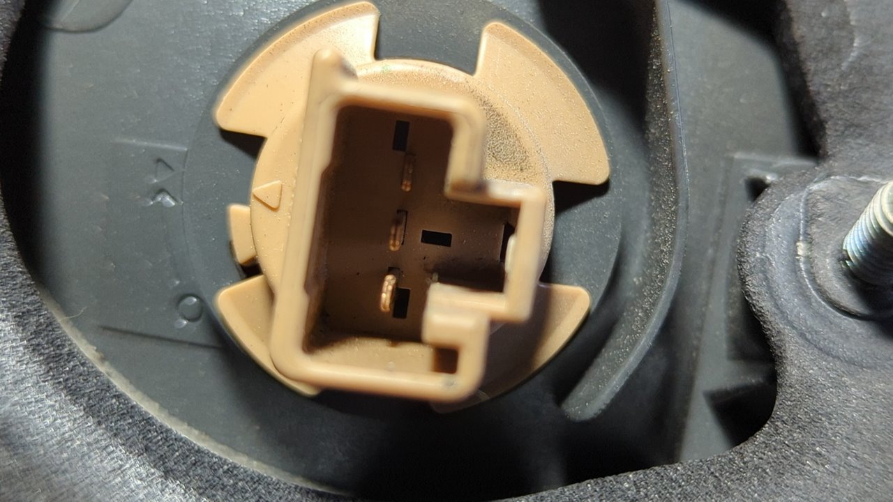 PILOTO TRASERO IZQUIERDO MAZDA 6 BERLINA (GG) - vista 7