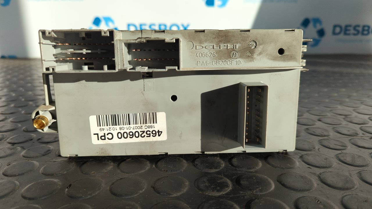 CAJA RELES / FUSIBLES FIAT DOBLO (119) - vista 5