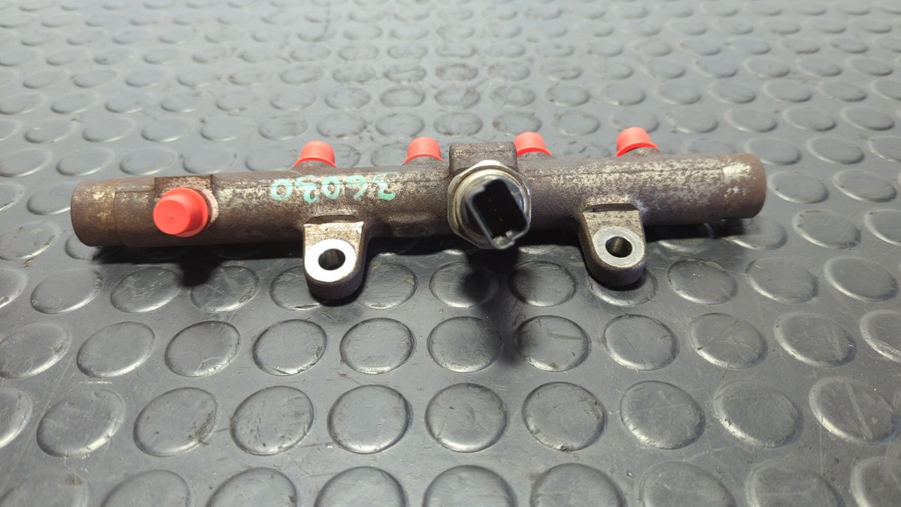 RAMPA INYECTORA NISSAN QASHQAI (J10) - vista 4