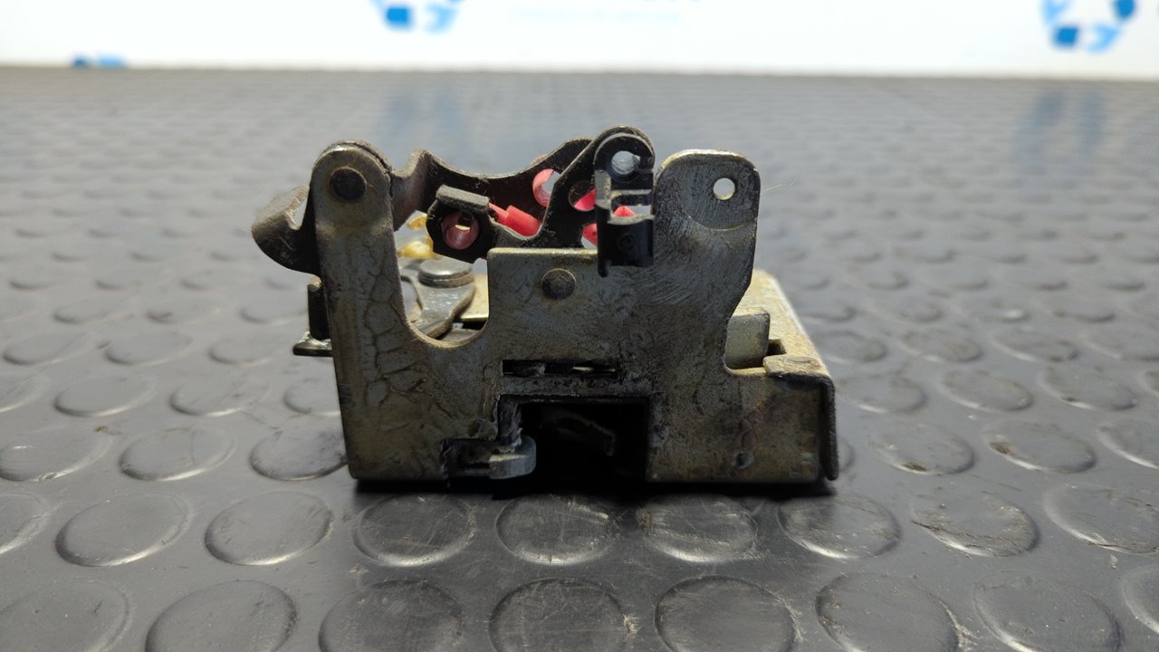 CERRADURA PUERTA DELANTERA DERECHA JEEP CHEROKEE (XJ) - vista 4