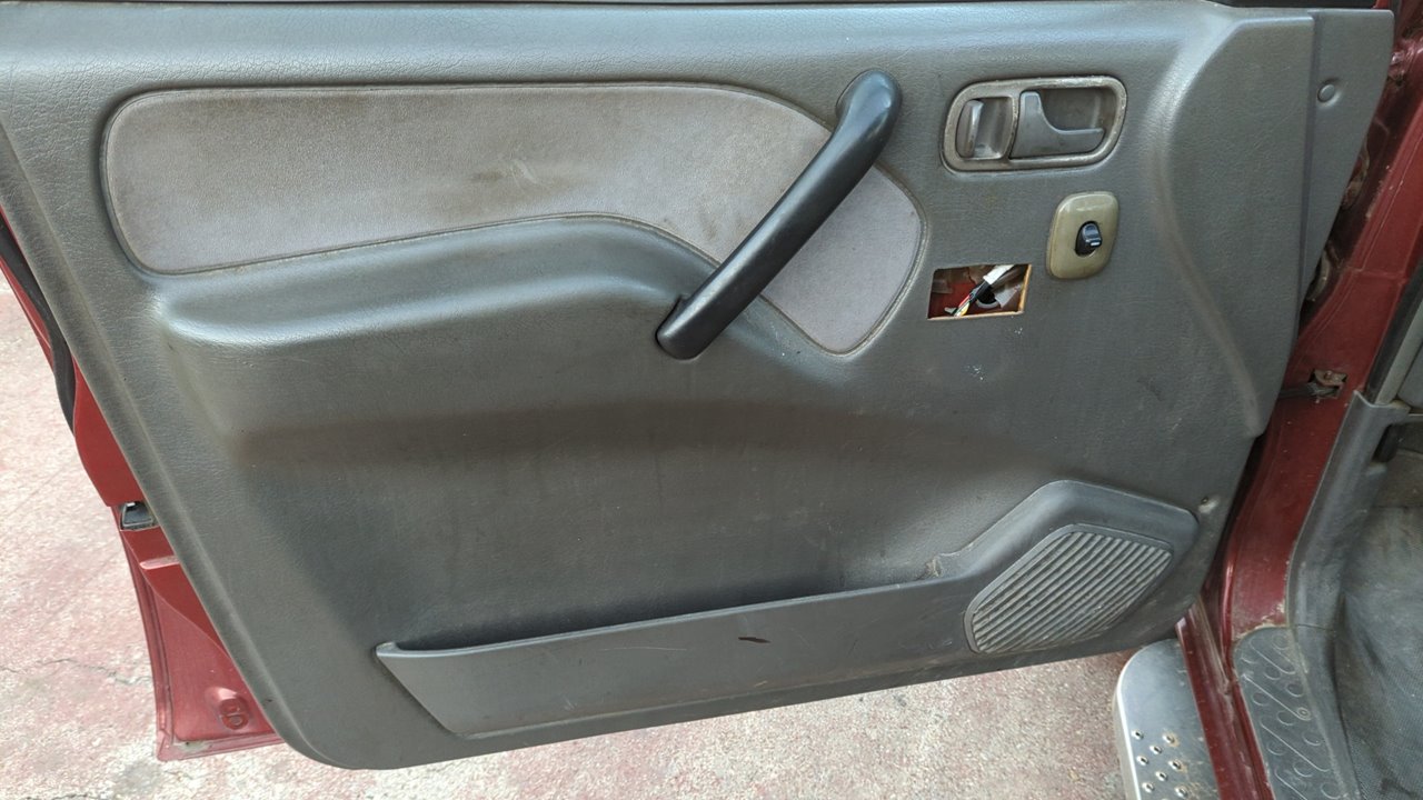 PORTON TRASERO NISSAN TERRANO/TERRANO.II (R20) - vista 10