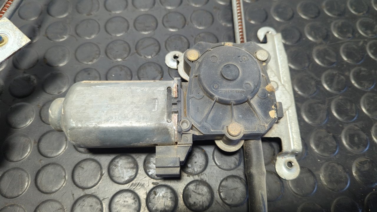 ELEVALUNAS DELANTERO DERECHO JEEP CHEROKEE (XJ) - vista 2