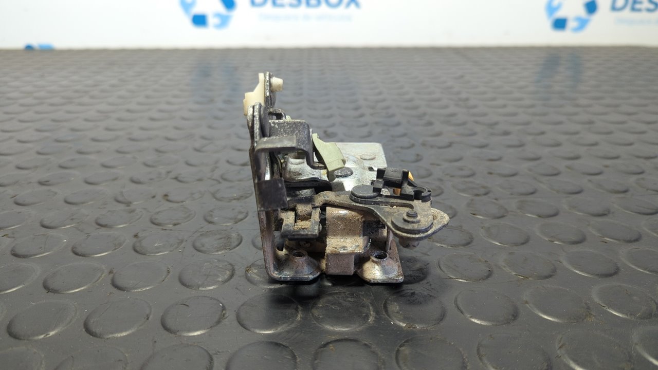CERRADURA PUERTA DELANTERA DERECHA JEEP CHEROKEE (XJ) - vista 2