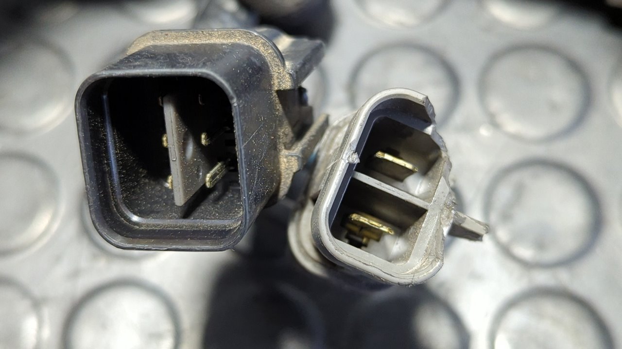 ABS MITSUBISHI MONTERO (V20/V40) - vista 3