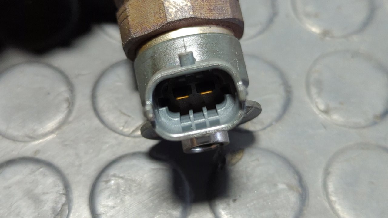 INYECTOR PEUGEOT 208 1.4 - vista 4