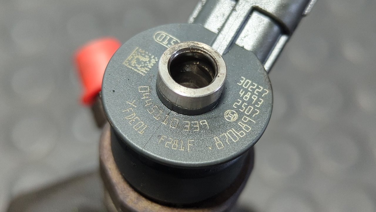 INYECTOR PEUGEOT 208 1.4 - vista 2