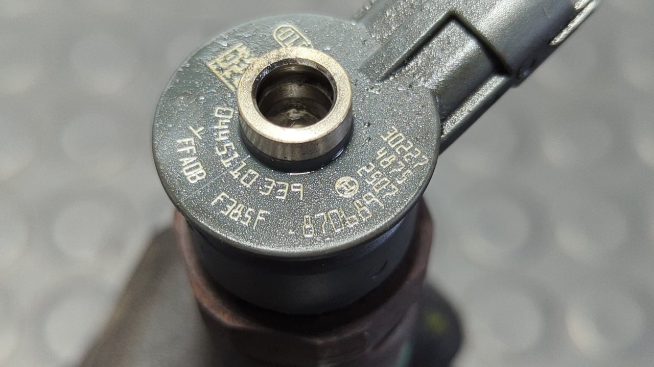 INYECTOR PEUGEOT 208 1.4 - vista 3