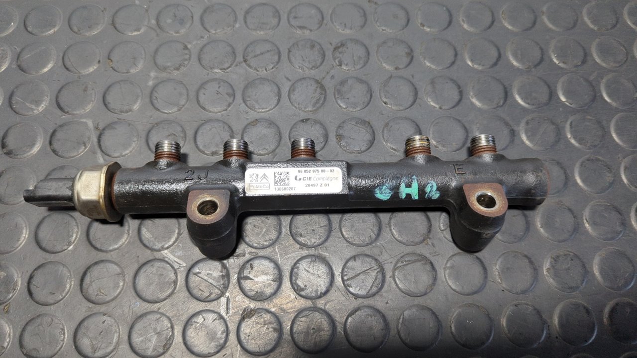 RAMPA INYECTORA PEUGEOT 208 1.4