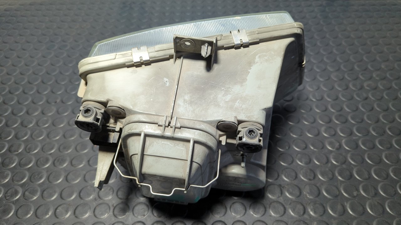 FARO IZQUIERDO MERCEDES-BENZ VITO (W638) CAJA CERRADA - vista 2