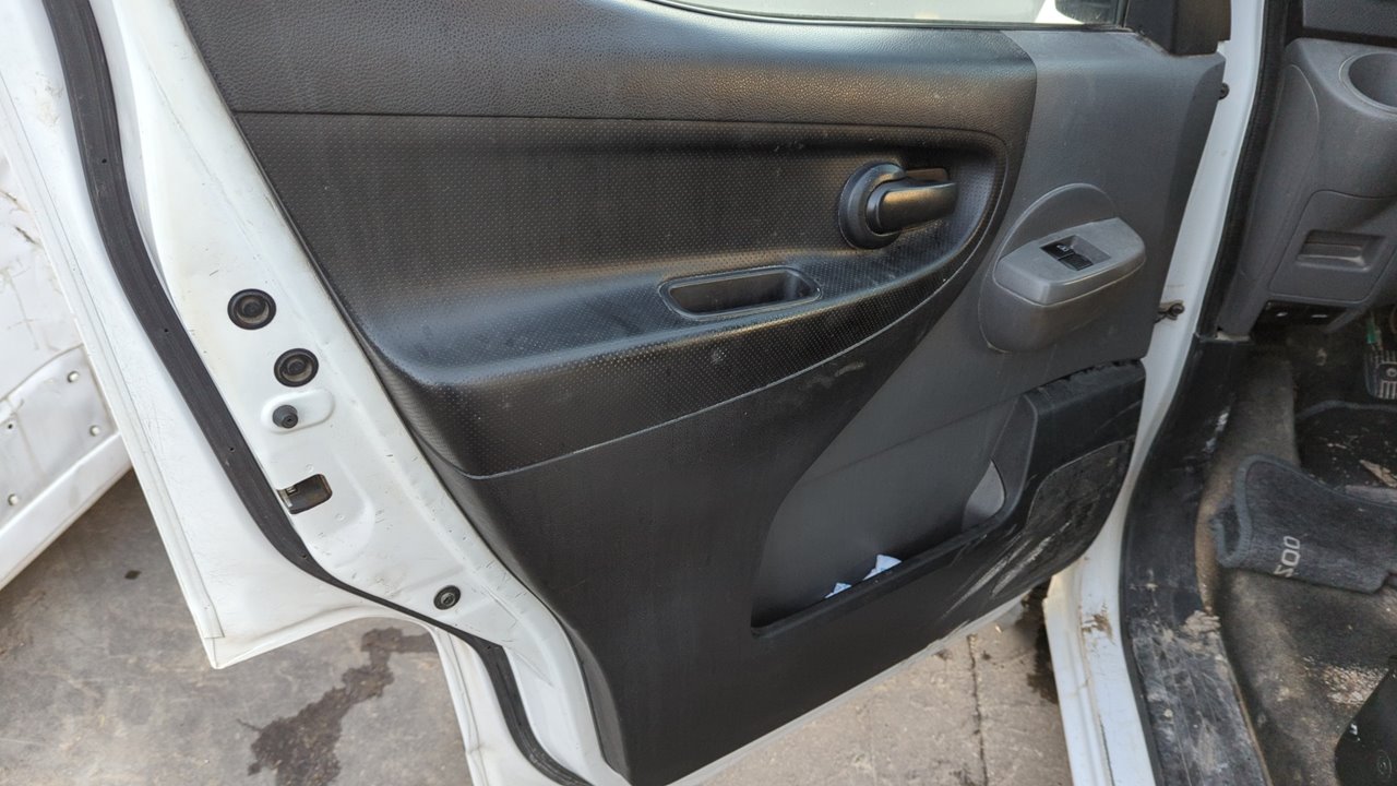 AFORADOR NISSAN NV 200 (M20) - vista 9