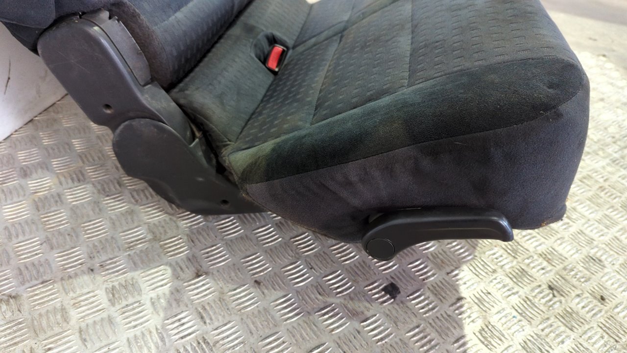 ASIENTOS TRASERO DERECHO MITSUBISHI MONTERO (V80/V90) - vista 3