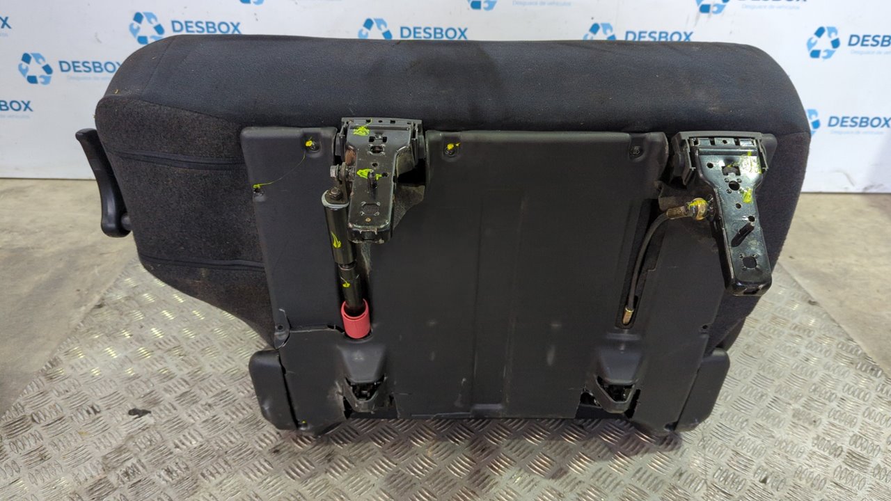 ASIENTOS TRASERO DERECHO MITSUBISHI MONTERO (V80/V90) - vista 2