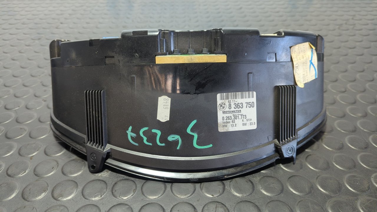 CUADRO INSTRUMENTOS BMW SERIE 3 COMPACTO (E36) - vista 11