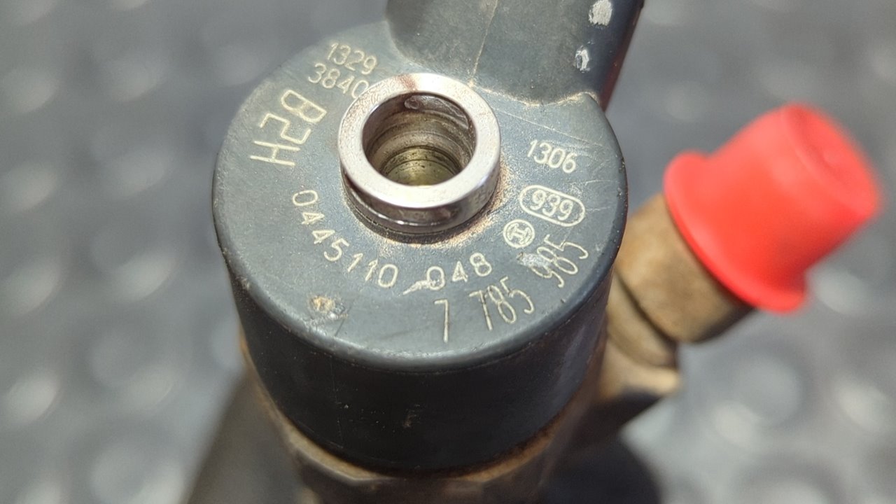 INYECTOR BMW SERIE 5 BERLINA (E39) - vista 3