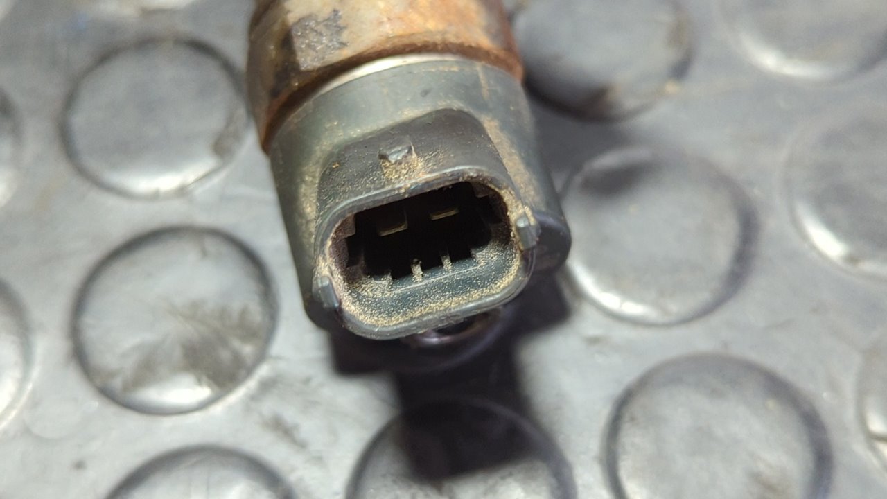 INYECTOR BMW SERIE 5 BERLINA (E39) - vista 3