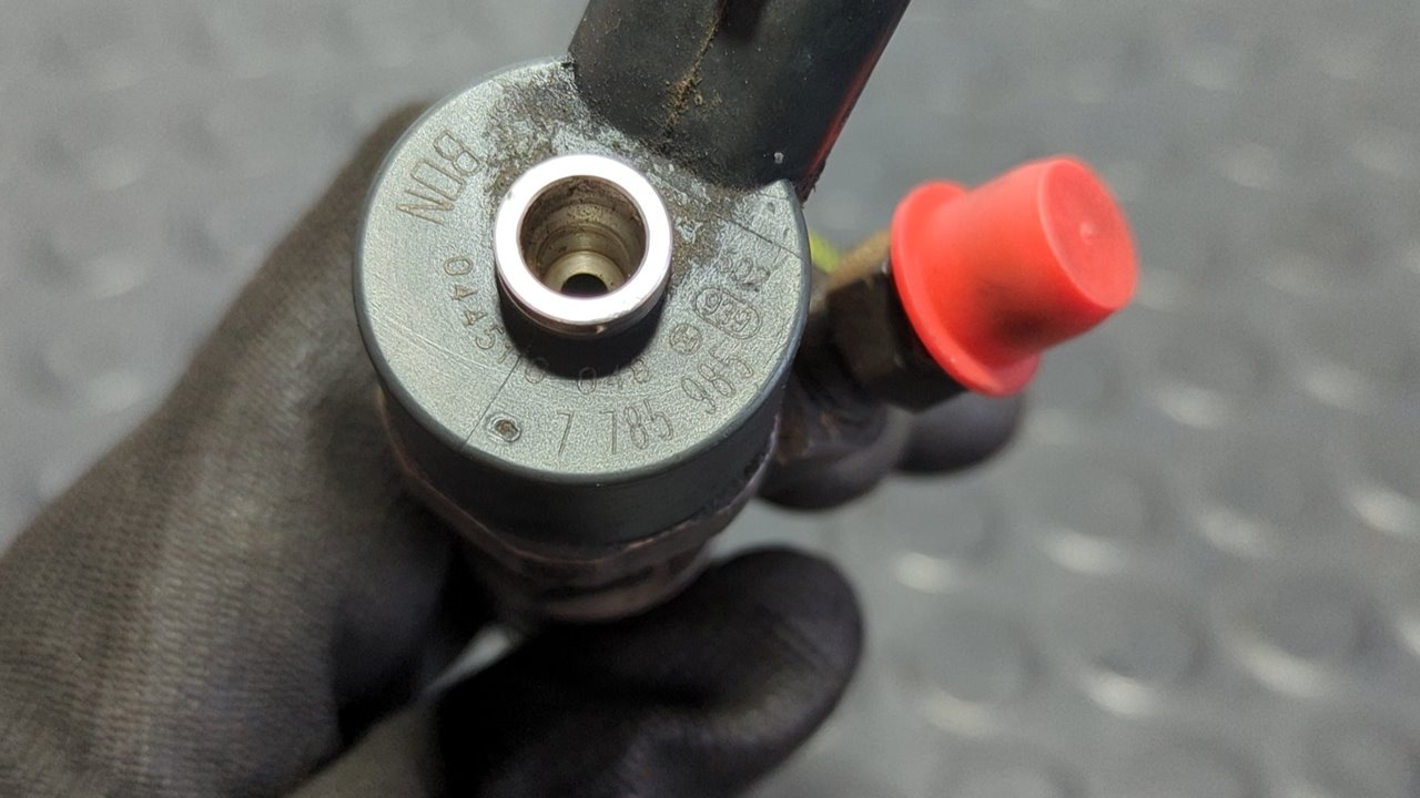 INYECTOR BMW SERIE 5 BERLINA (E39) - vista 3