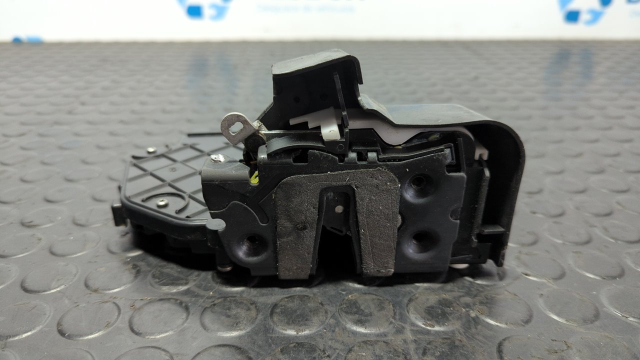 CERRADURA PUERTA TRASERA IZQUIERDA FORD KUGA (CBS) - vista 2