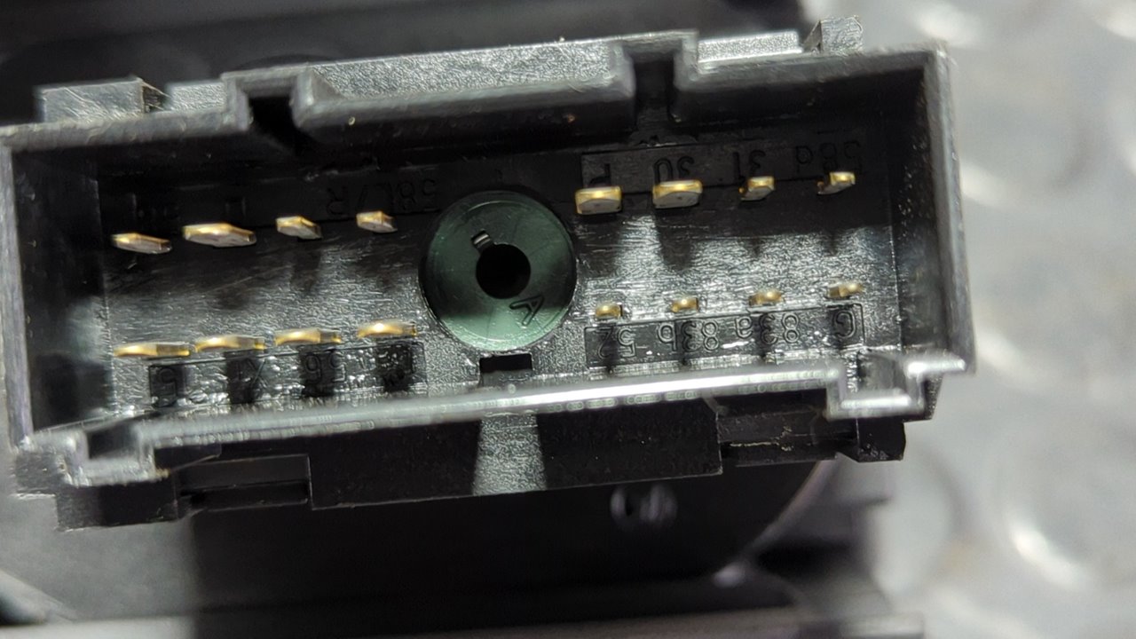 MANDO LUCES FORD KUGA (CBS) - vista 9