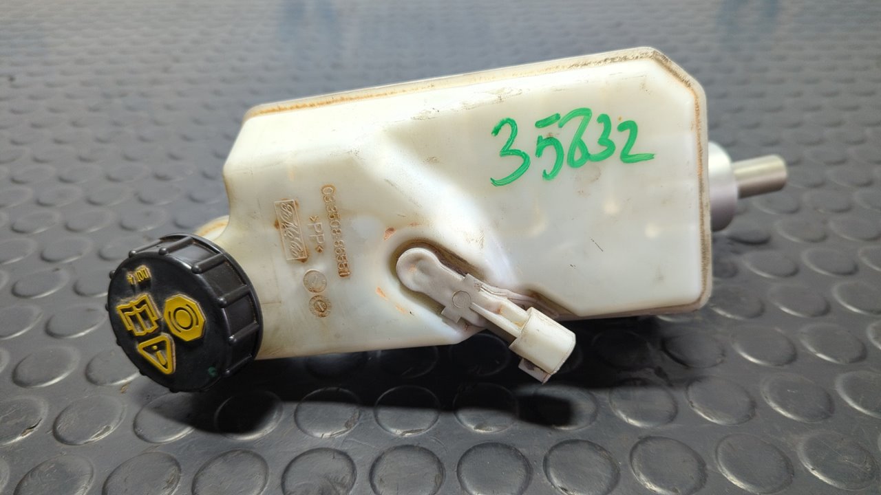 BOMBA FRENO FORD KUGA (CBS) - vista 4