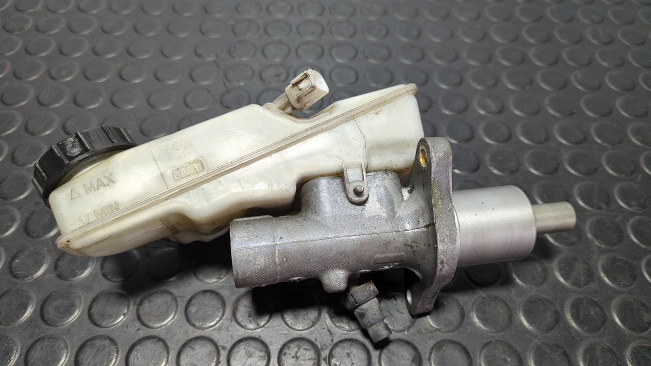 BOMBA FRENO FORD KUGA (CBS) - vista 3