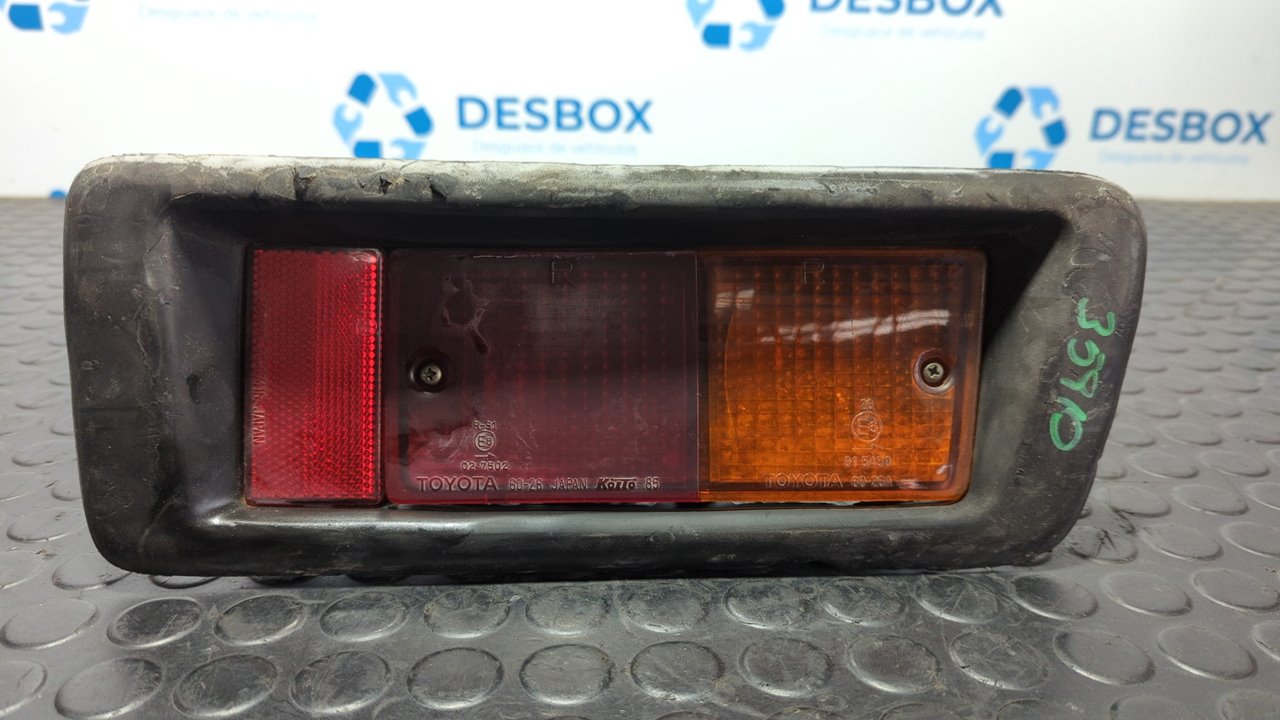 PILOTO TRASERO DERECHO PARAGOLPES TOYOTA LAND CRUISER (J9)