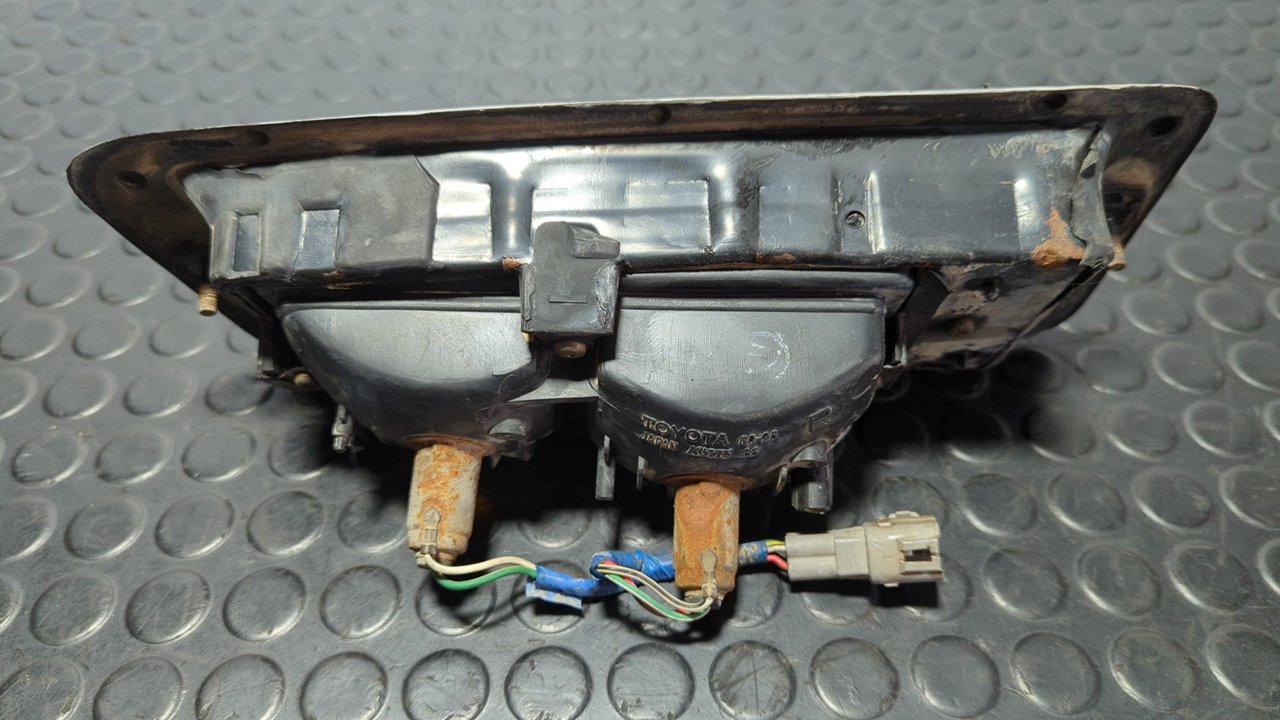 PILOTO TRASERO DERECHO PARAGOLPES TOYOTA LAND CRUISER (J9) - vista 8