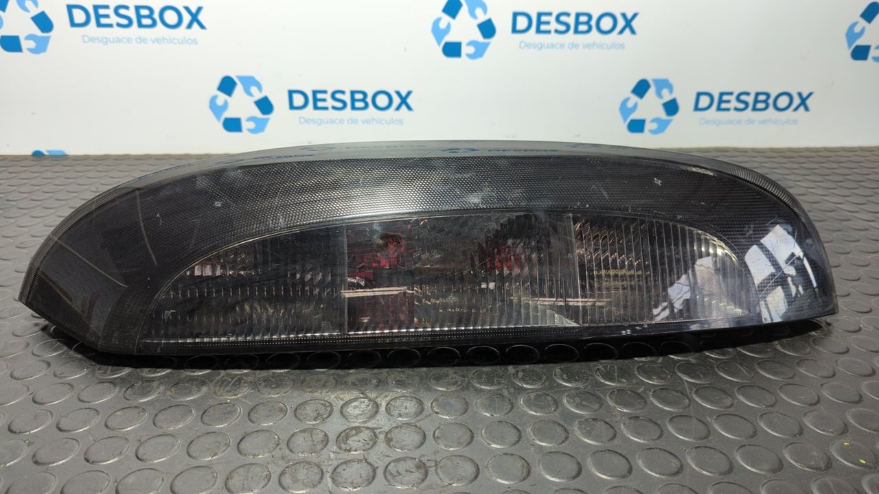 PILOTO TRASERO DERECHO OPEL CORSA C