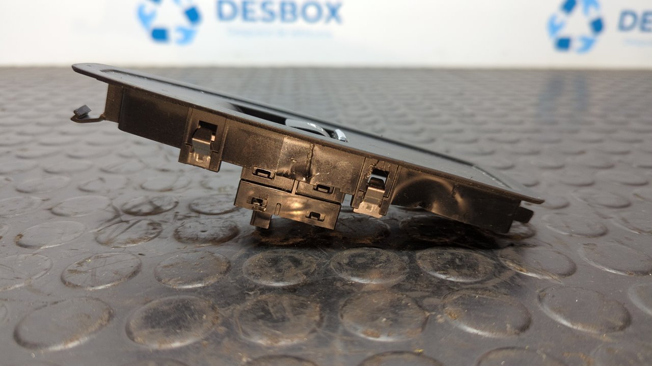 MANDO ELEVALUNAS DELANTERO DERECHO BMW SERIE 3 LIM. (F30) - vista 6