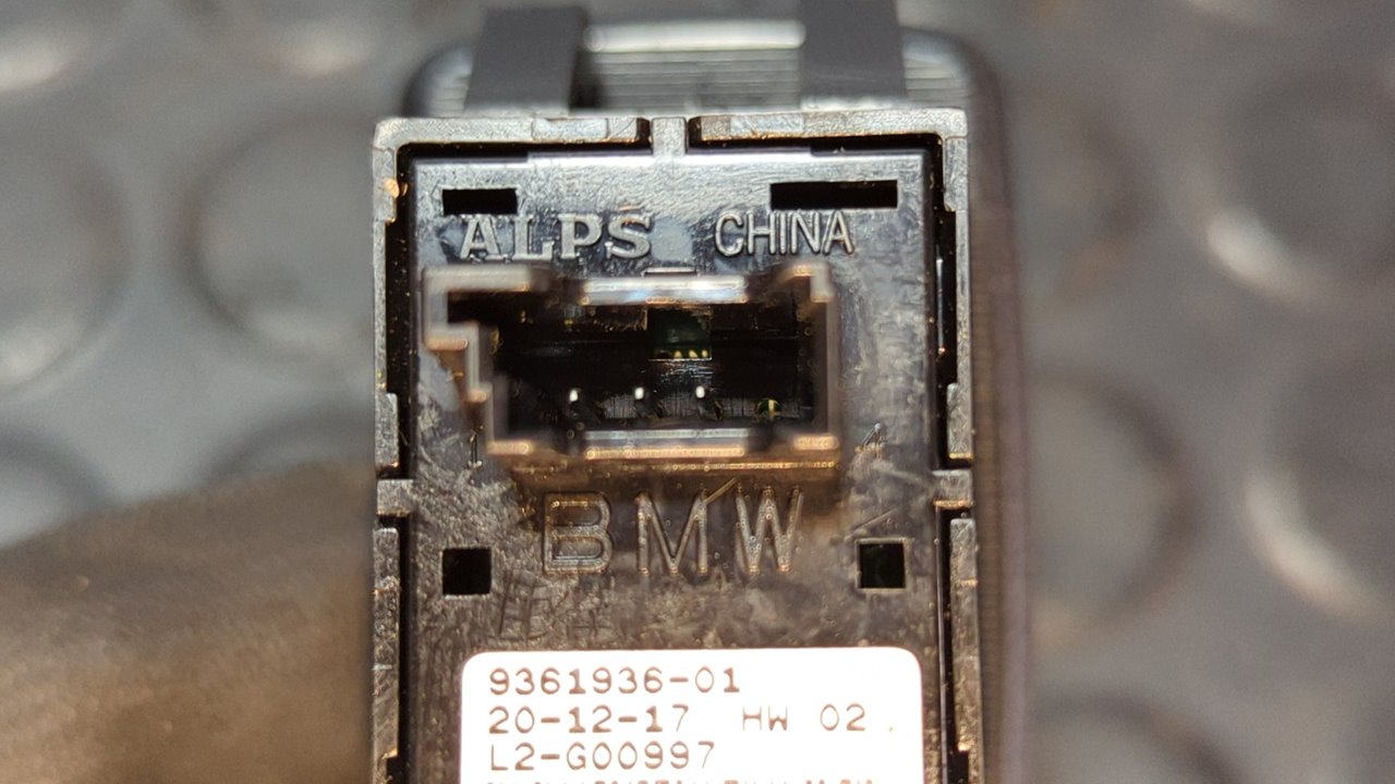 MANDO ELEVALUNAS TRASERO IZQUIERDO BMW SERIE 3 LIM. (F30) - vista 2