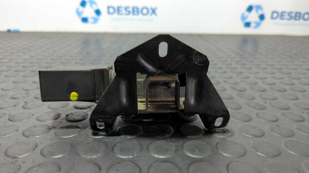 CERRADURA MALETERO / PORTON BMW SERIE 5 TOURING (E39) - vista 2