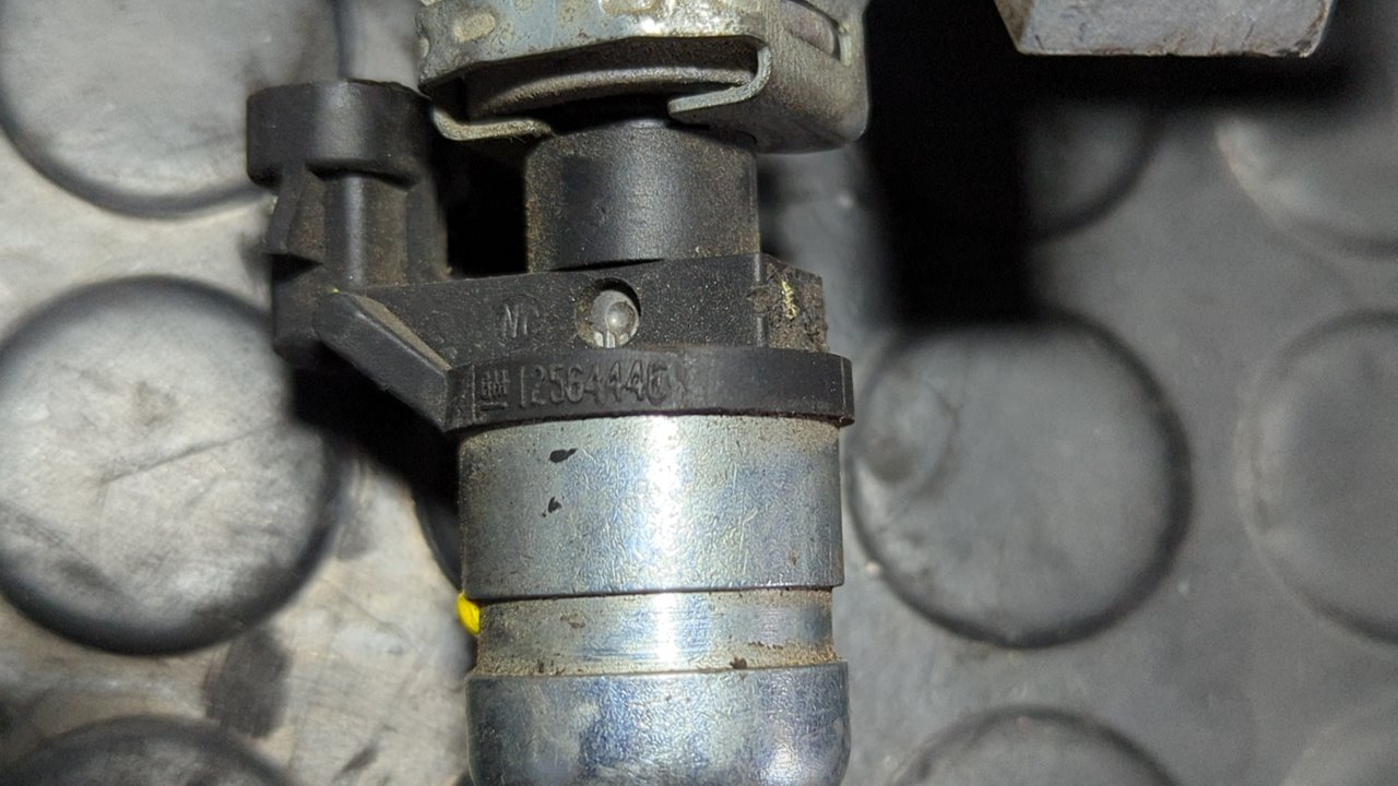 RAMPA INYECTORA OPEL VECTRA C BERLINA 2.2 16V CAT (Z 22 SE) - vista 2