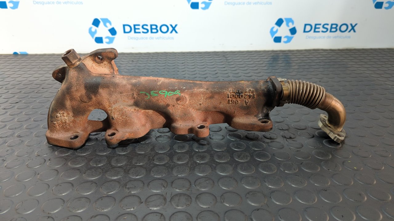 COLECTOR ESCAPE MERCEDES-BENZ CLASE E (W212) FAMILIAR - vista 3