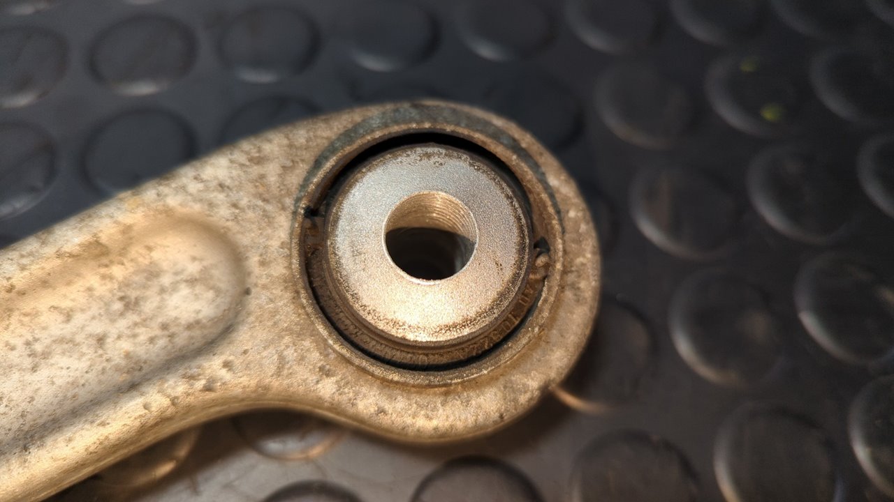 BRAZO DERECHO SUPERIOR TRASERO MERCEDES-BENZ CLASE E (W212) FAMILIAR - vista 3