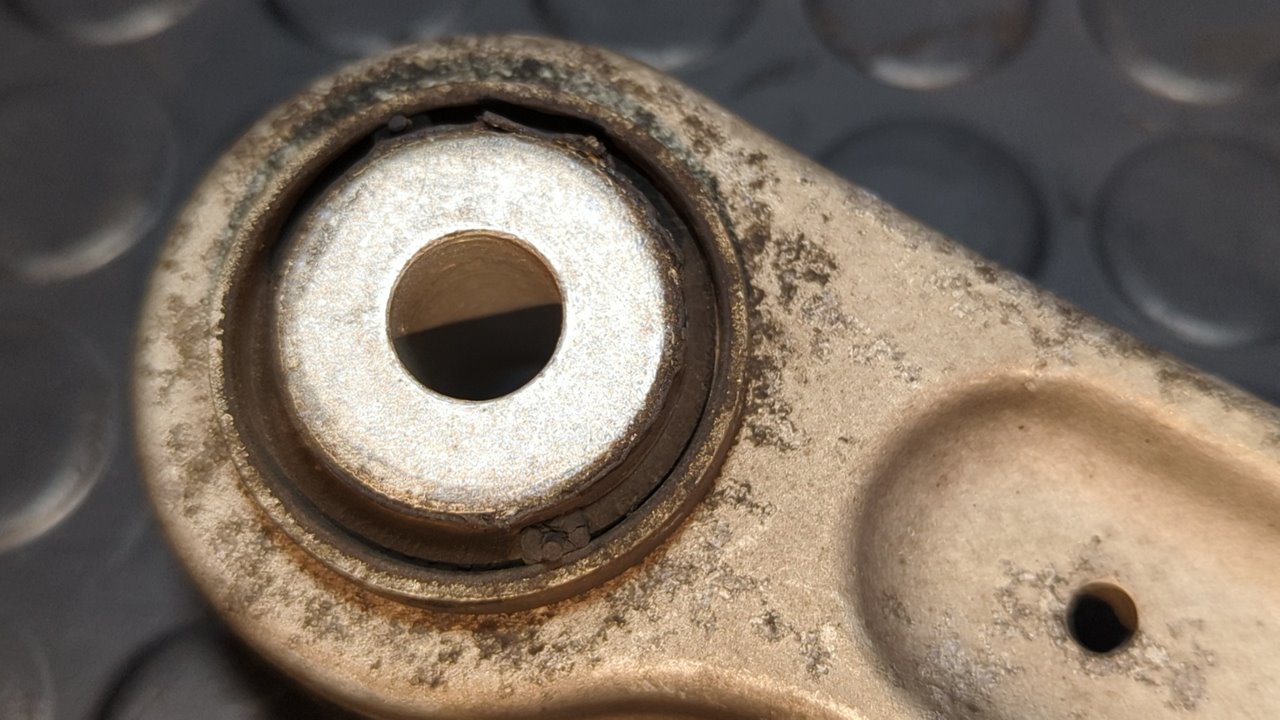 BRAZO IZQUIERDO SUPERIOR TRASERO MERCEDES-BENZ CLASE E (W212) FAMILIAR - vista 2