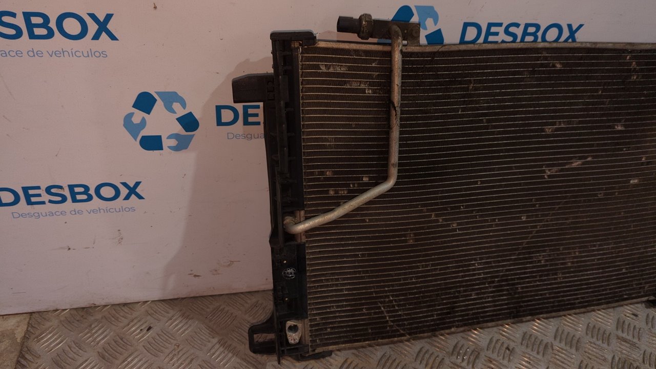 CONDENSADOR / RADIADOR  AIRE ACONDICIONADO MERCEDES-BENZ CLASE E (W212) FAMILIAR - vista 2