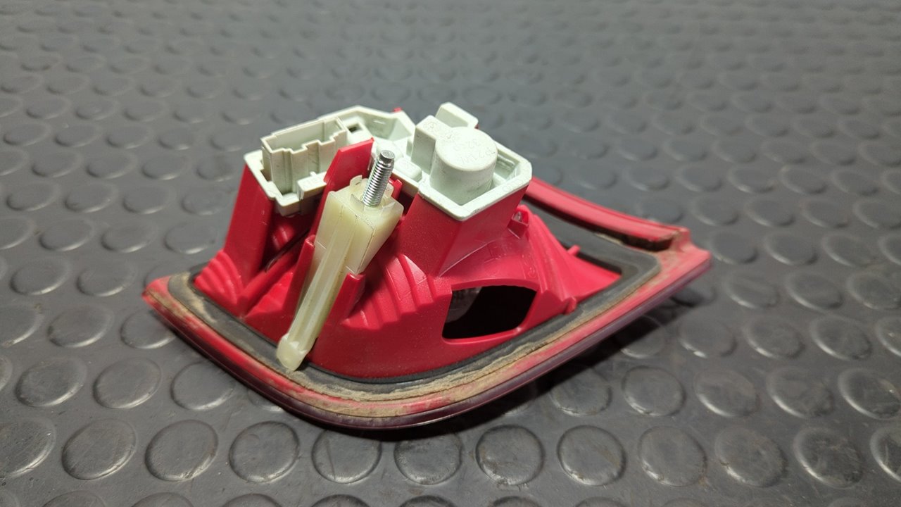 PILOTO PORTON DERECHO AUDI A3 SPORTBACK (8P) - vista 8