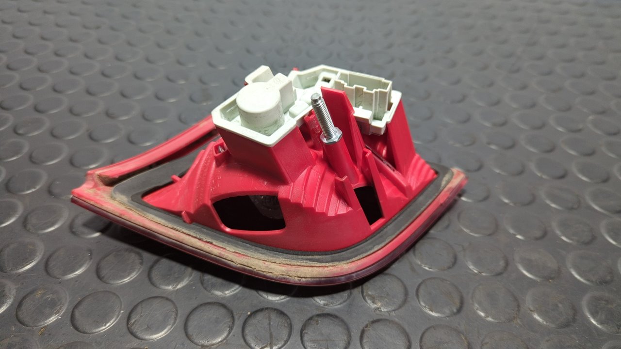 PILOTO PORTON IZQUIERDO AUDI A3 SPORTBACK (8P) - vista 6