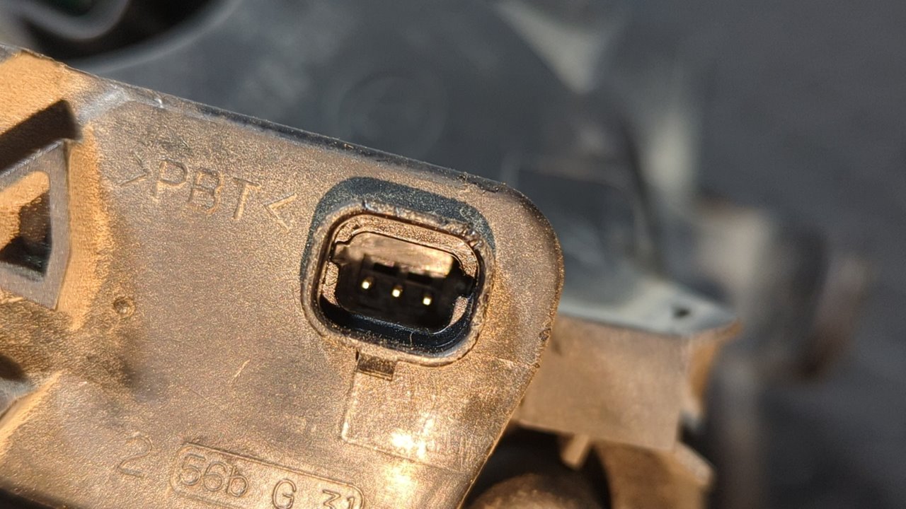 FARO DERECHO KIA SOUL - vista 6