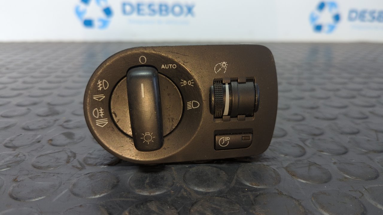 MANDO LUCES AUDI A3 SPORTBACK (8P)