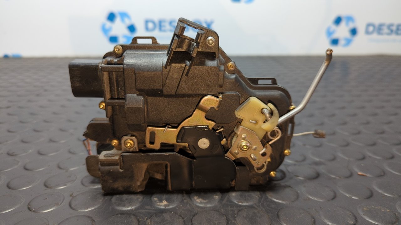 CERRADURA PUERTA DELANTERA DERECHA SEAT LEON (1M1) - vista 4