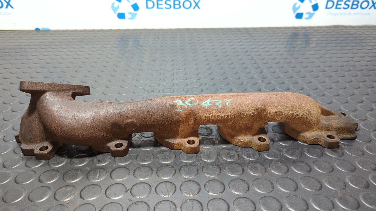 COLECTOR ESCAPE MERCEDES-BENZ CLASE M (W163) - vista 3