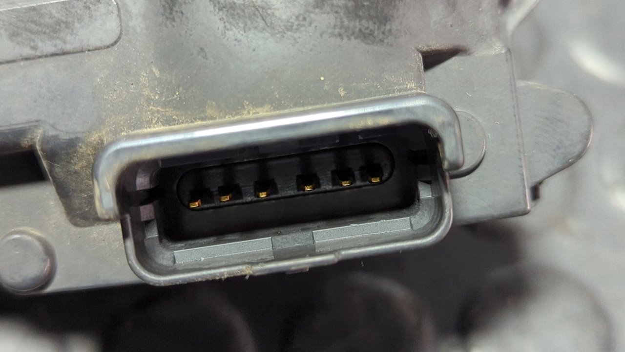 CAJA MARIPOSA PEUGEOT 308 - vista 2