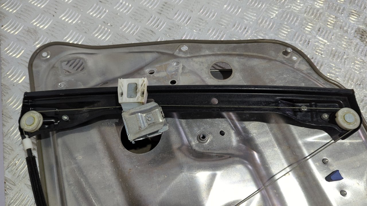 ELEVALUNAS DELANTERO IZQUIERDO MERCEDES-BENZ CLASE E (W212) FAMILIAR - vista 2